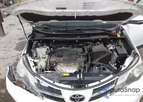 2015 Toyota Rav4 Xle from USA, damaged, VIN 2T3RFREV9FW310893